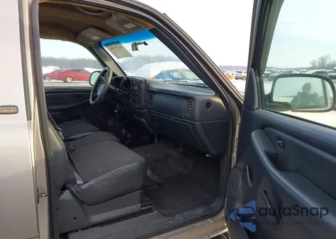 1999 Chevrolet Silverado 1500 z USA, uszkodzony, nr VIN 1GCEK14T2XZ196216